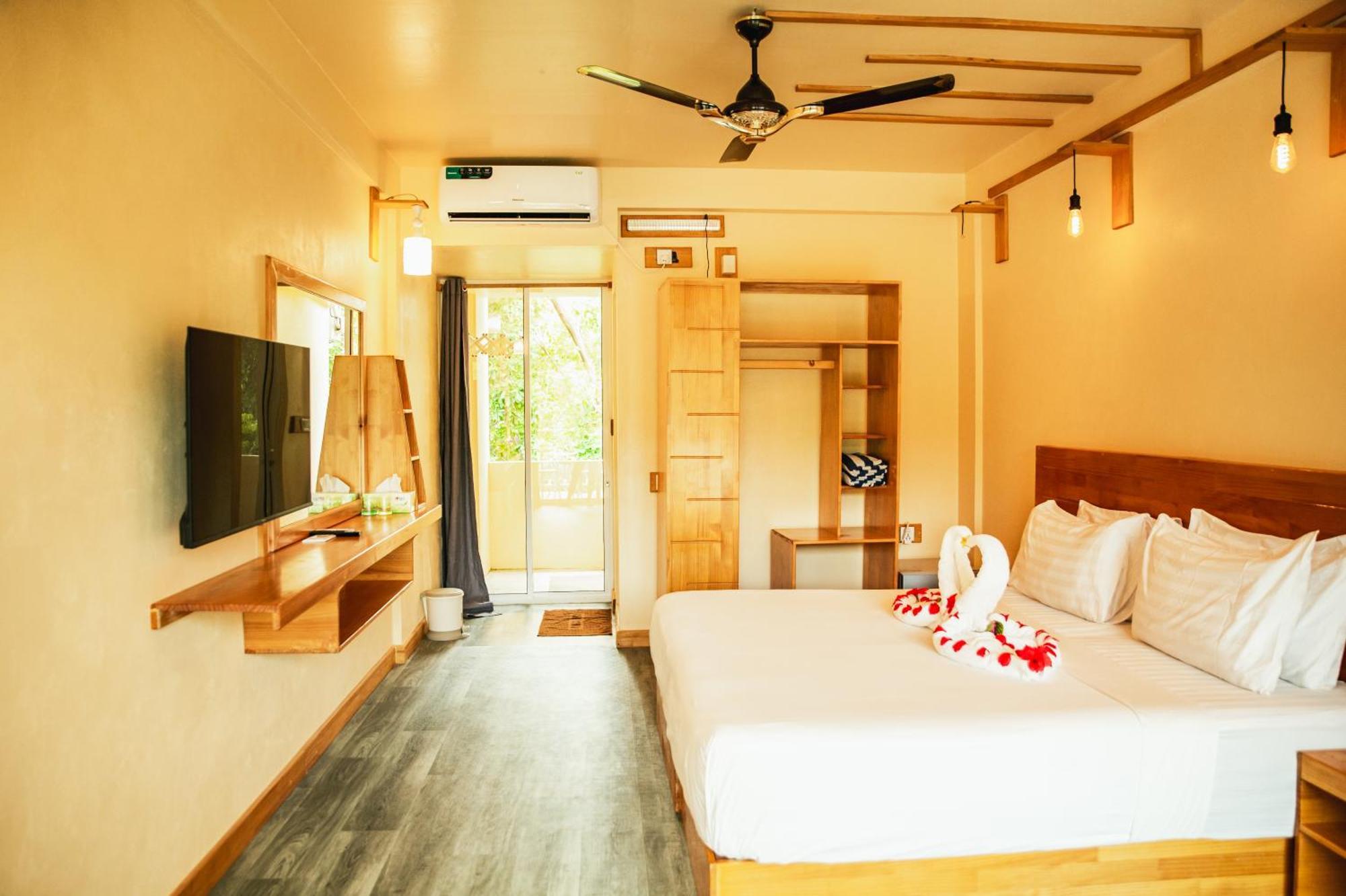 Relax Lodge Thoddoo-Atoll Exterior foto
