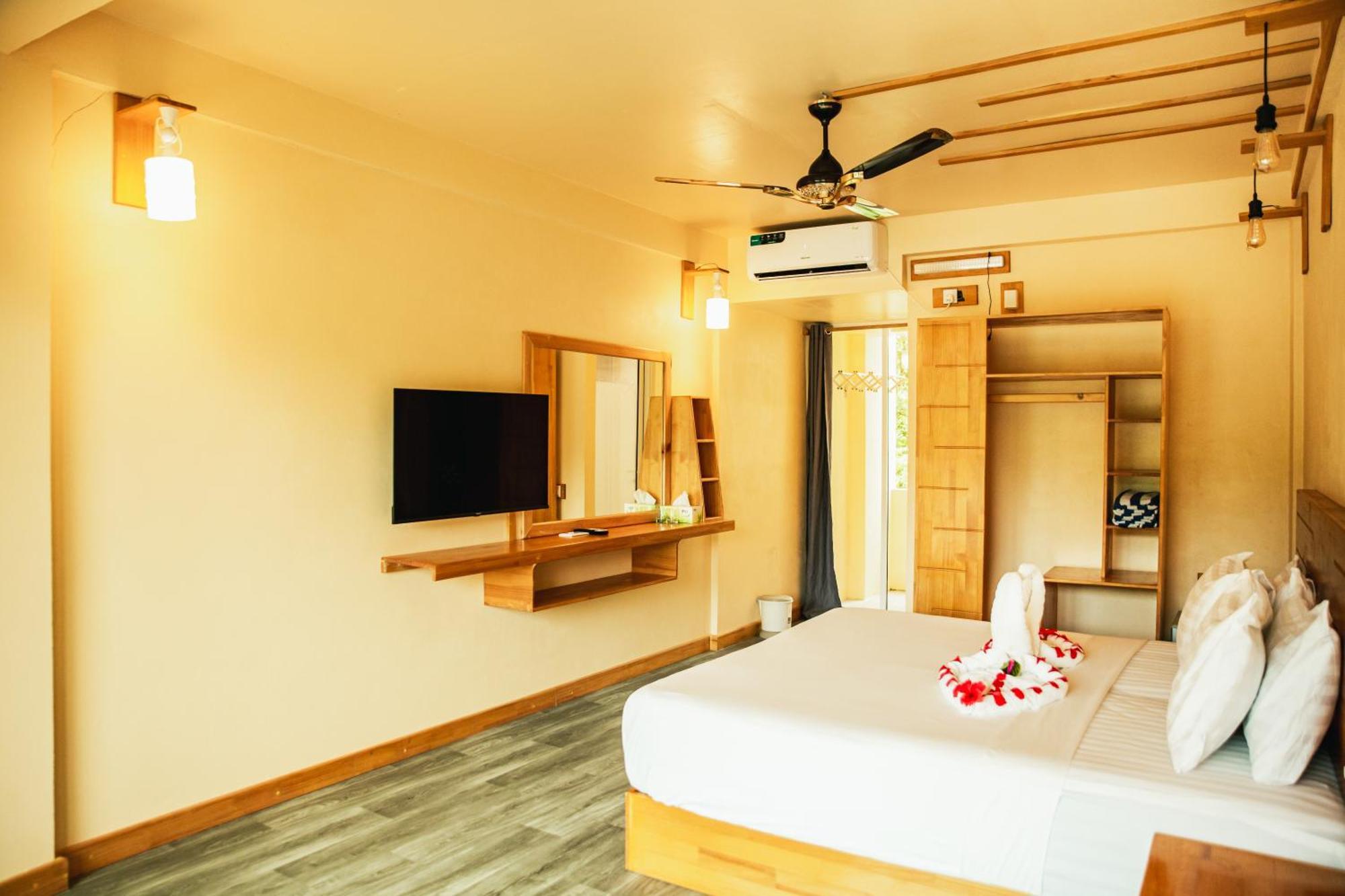 Relax Lodge Thoddoo-Atoll Exterior foto