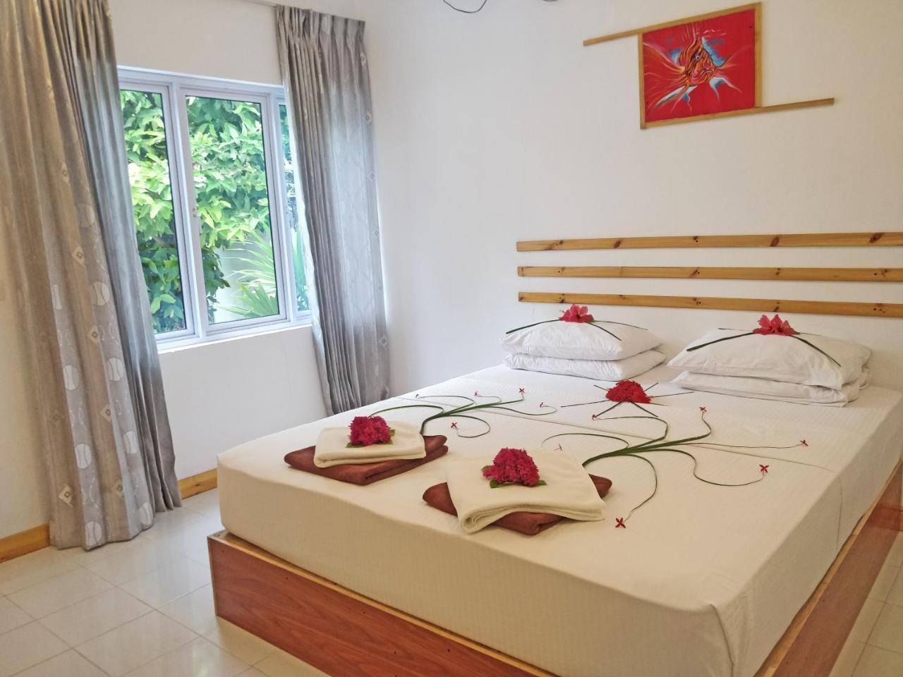 Relax Lodge Thoddoo-Atoll Exterior foto